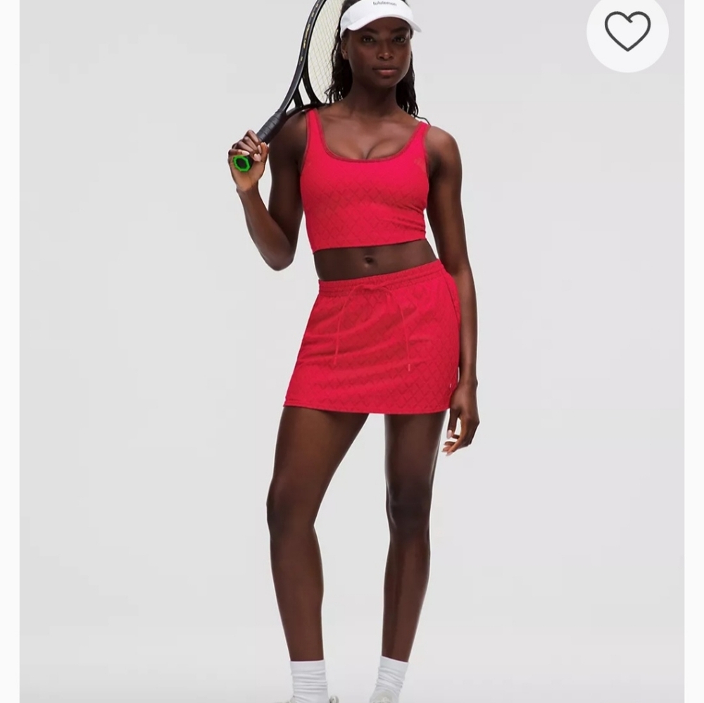 Lululemon Athletica Red Mesh Tennis Tennis Skiet